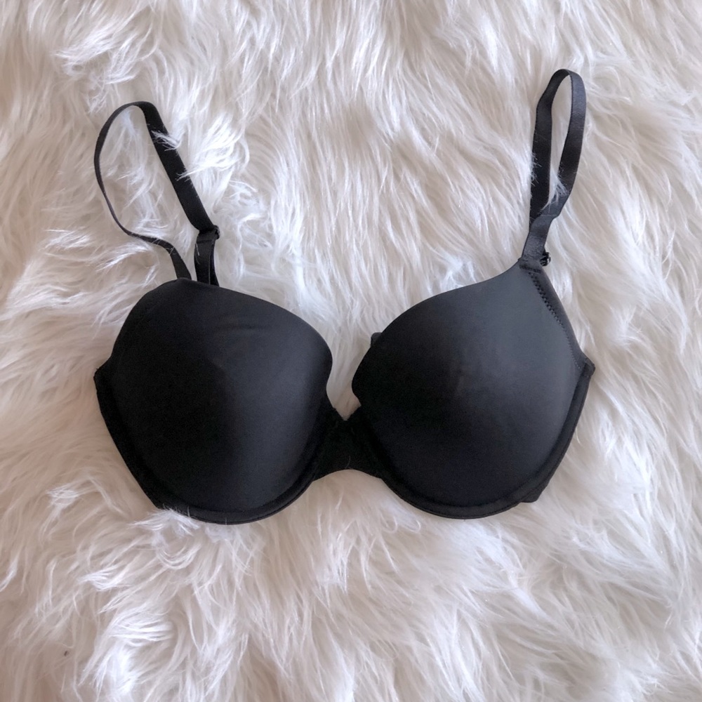 Black 36D Push Up